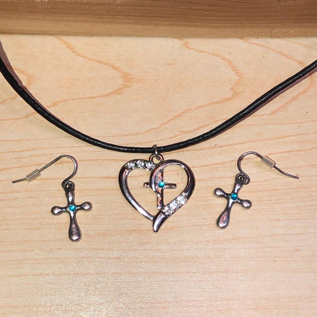 Crystal Heart Cross Pendant Earrings Leather Nwt